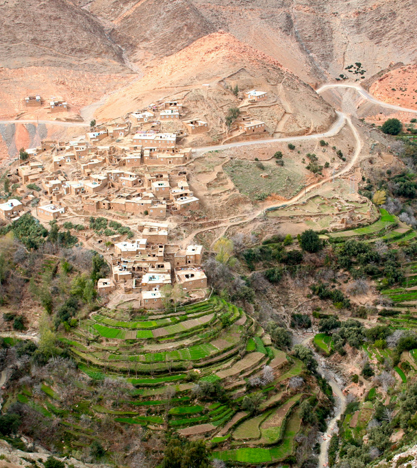 Location de voiture au Maroc pour aller à Tizgui